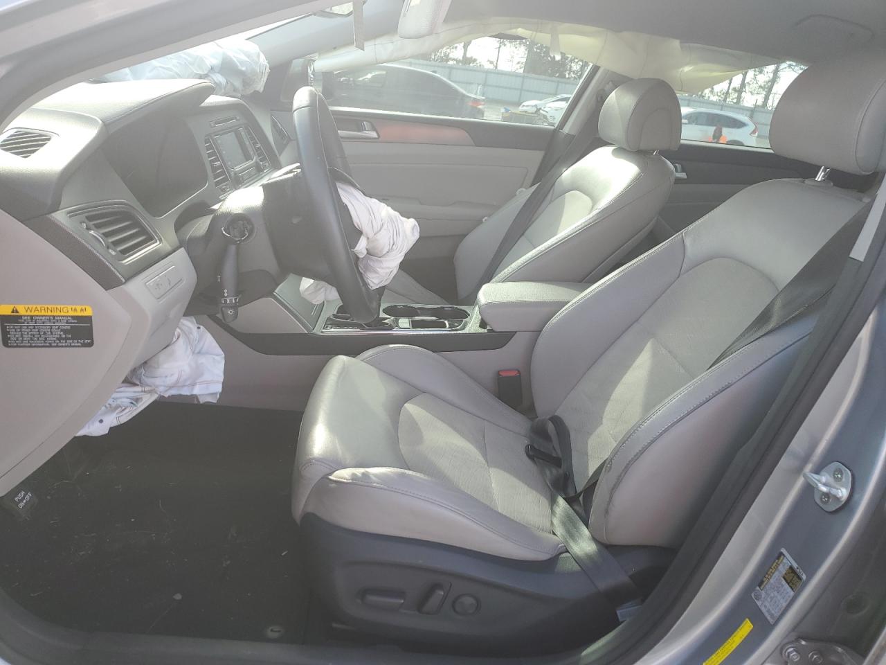 2015 Hyundai Sonata - Image 7