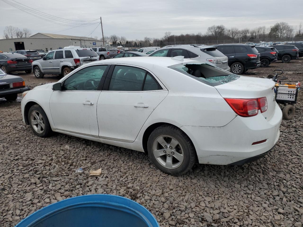 2016 Chevrolet Malibu - Image 2