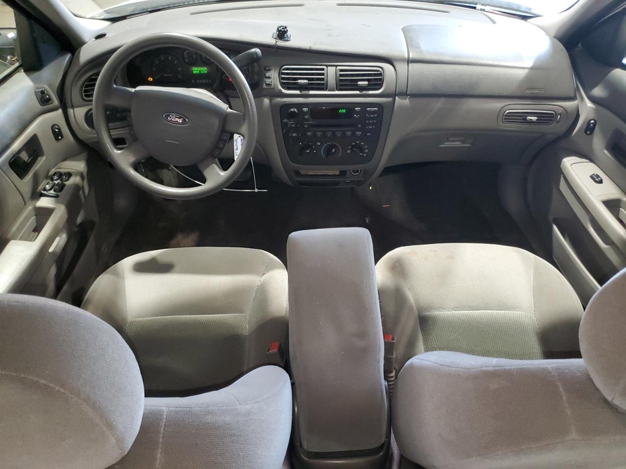 2007 Ford Taurus - Image 8