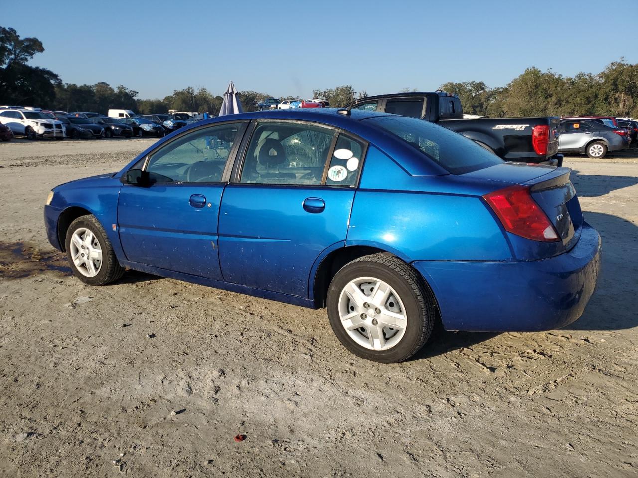 2006 Saturn ION - Image 2