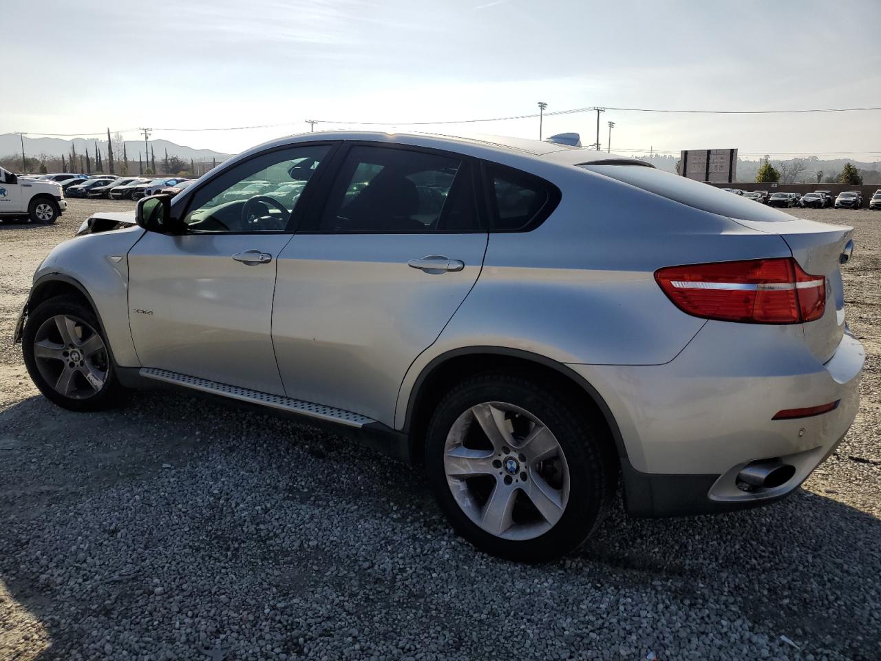 2011 BMW X6 - Image 2