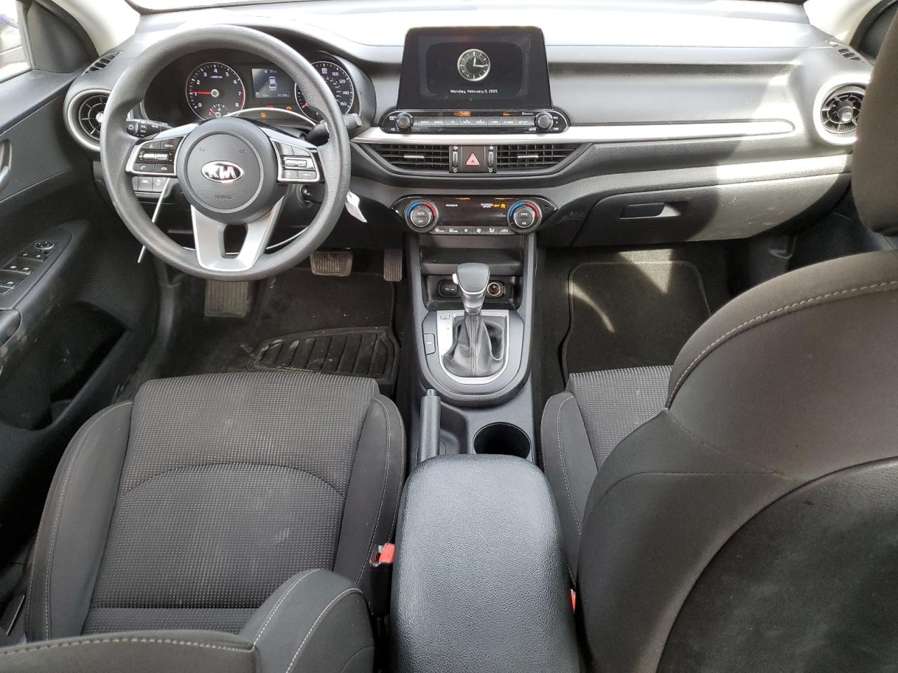 2019 Kia Forte - Image 8