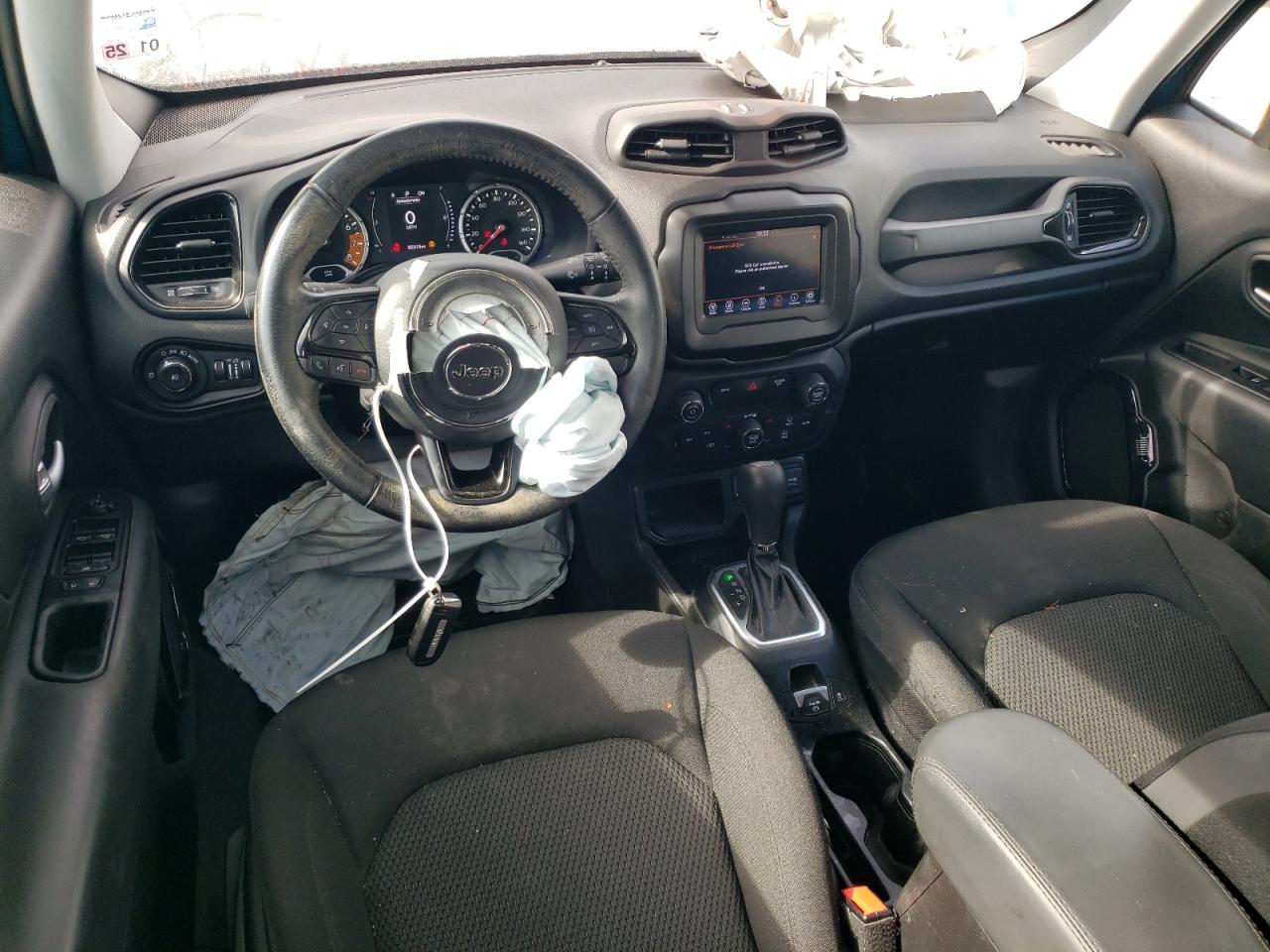 2020 Jeep Renegade - Image 8
