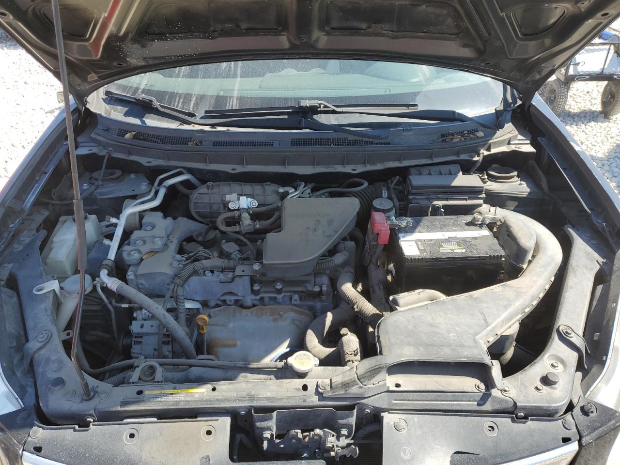 2011 Nissan Rogue - Image 12