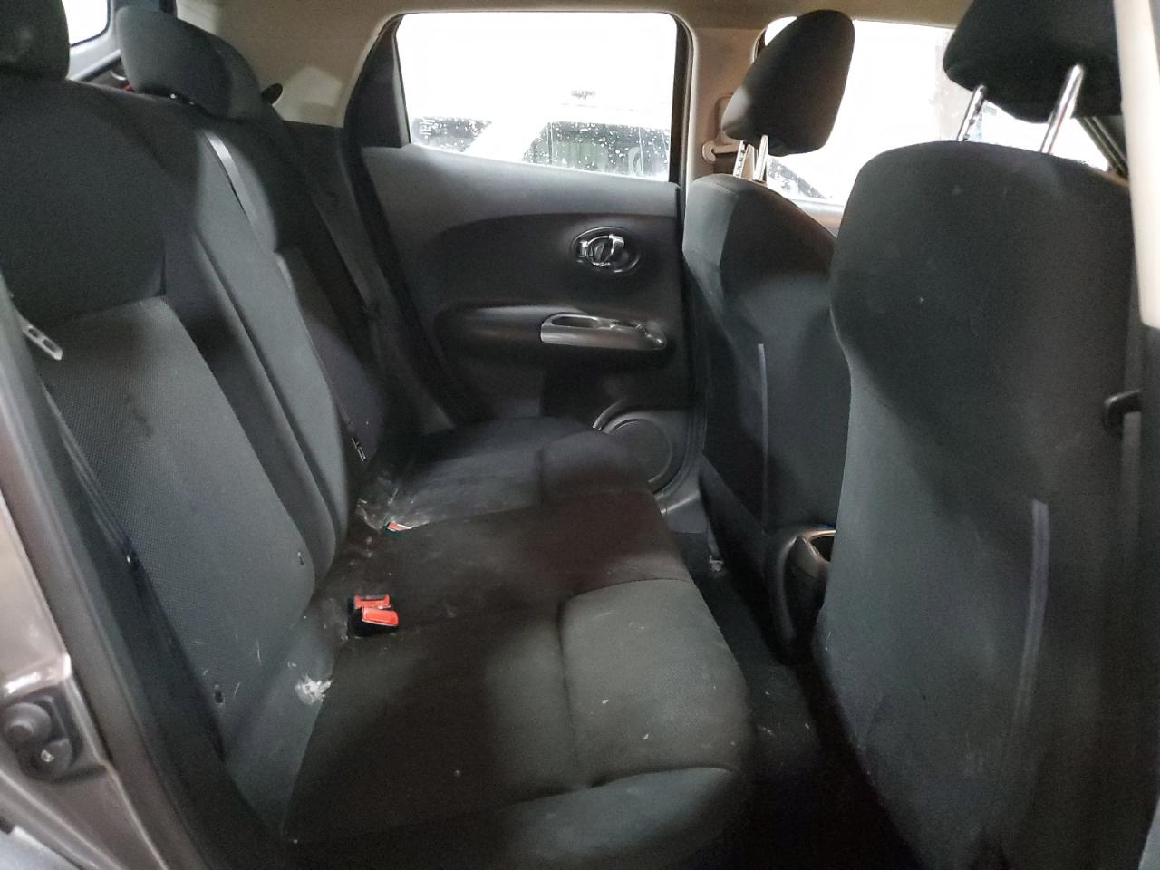 2013 Nissan Juke - Image 10