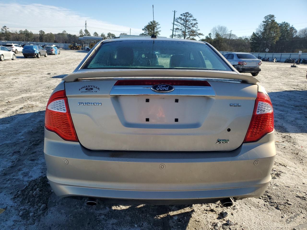 2010 Ford Fusion - Image 6
