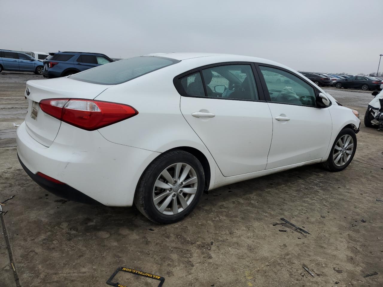 2015 Kia Forte - Image 3