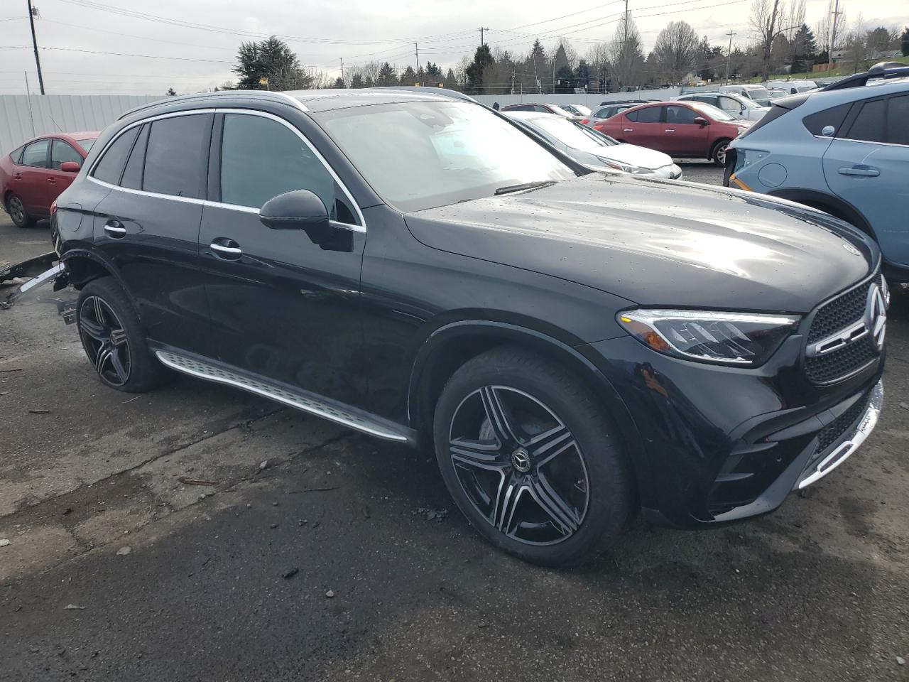 2024 Mercedes-Benz GLC - Image 4