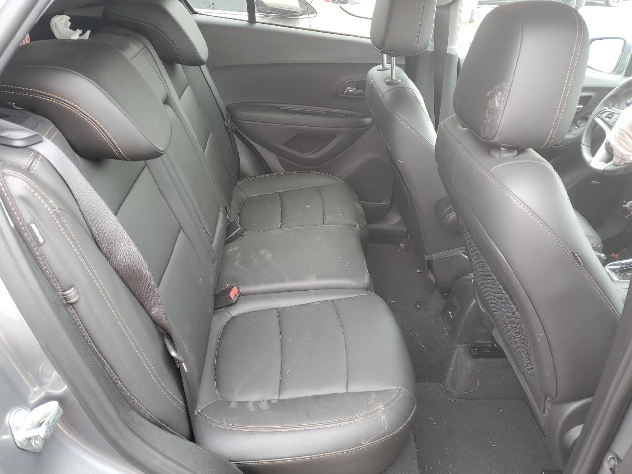 2020 Chevrolet Trax - Image 10