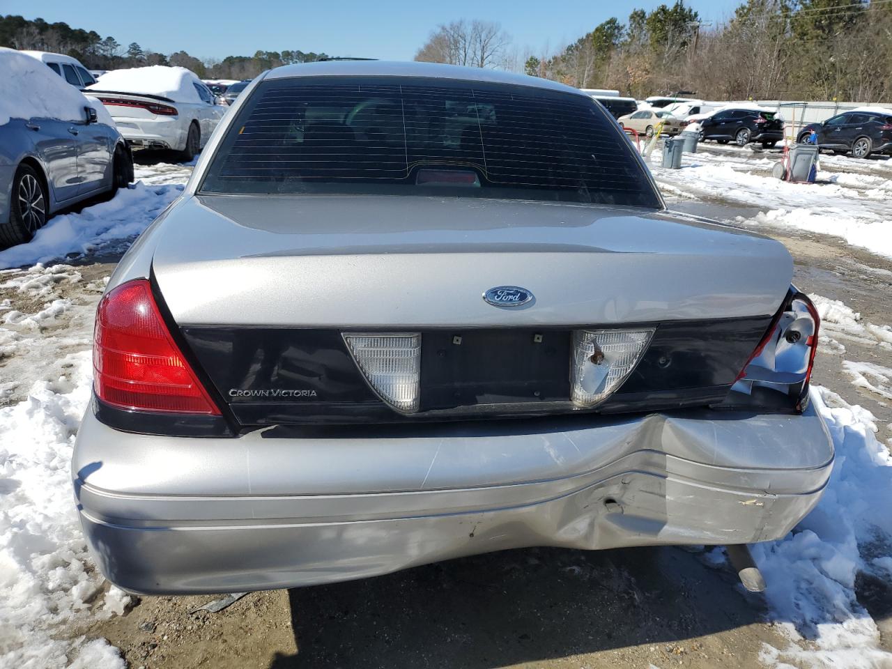2006 Ford Crown Victoria - Image 6