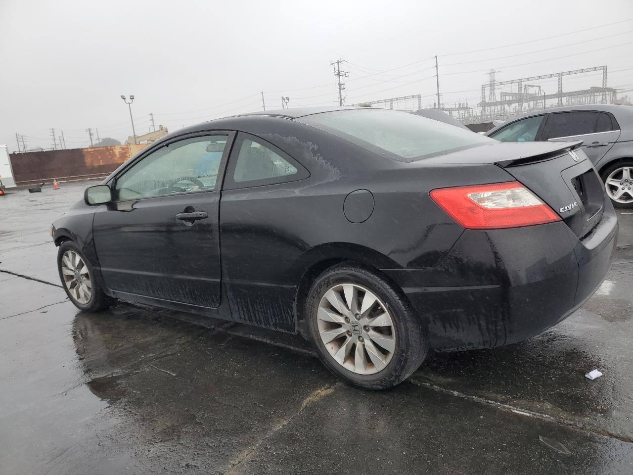 2010 Honda Civic - Image 2