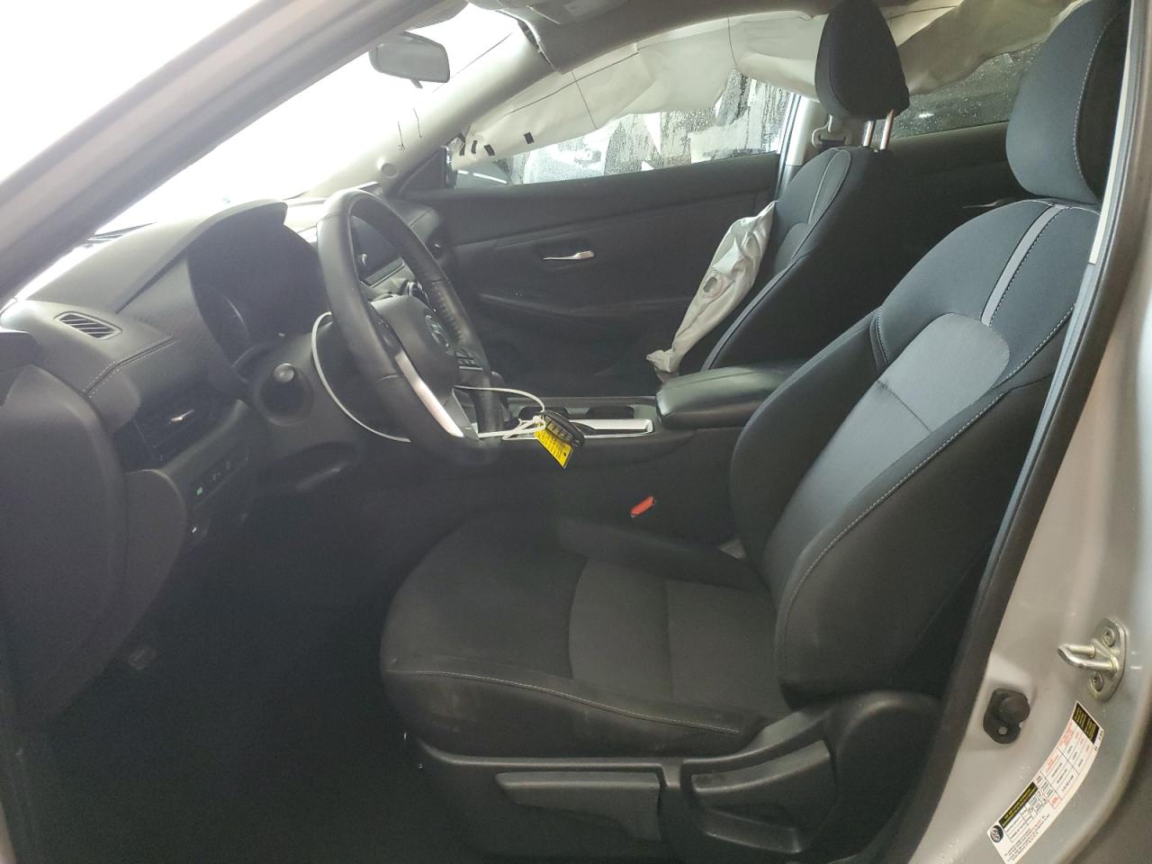 2021 Nissan Sentra - Image 7