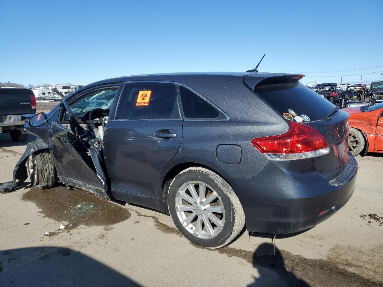 2009 Toyota Venza - Image 2