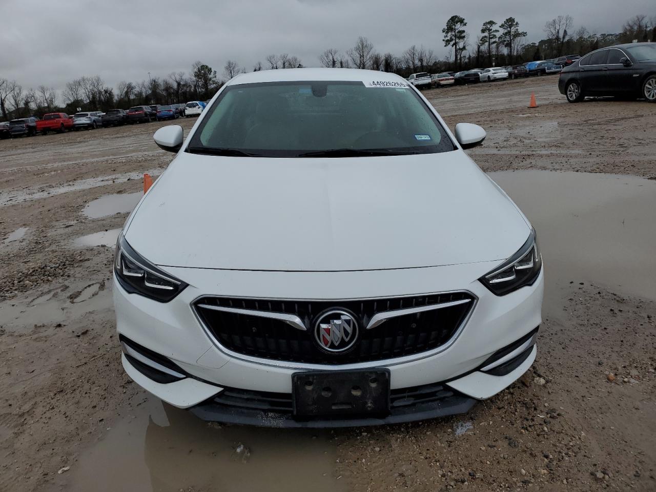 2019 Buick Regal - Image 5