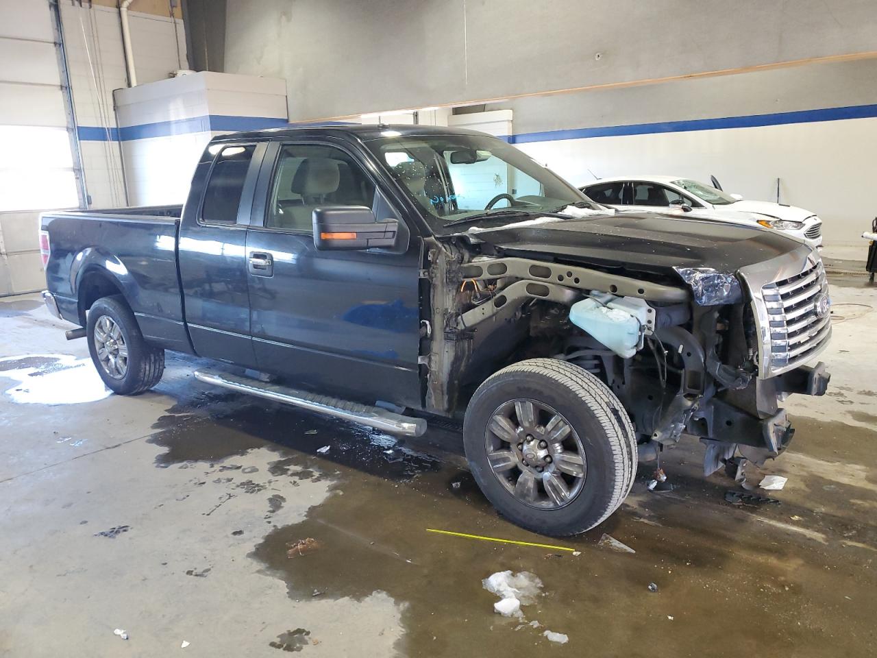 2010 Ford F-150 - Image 4