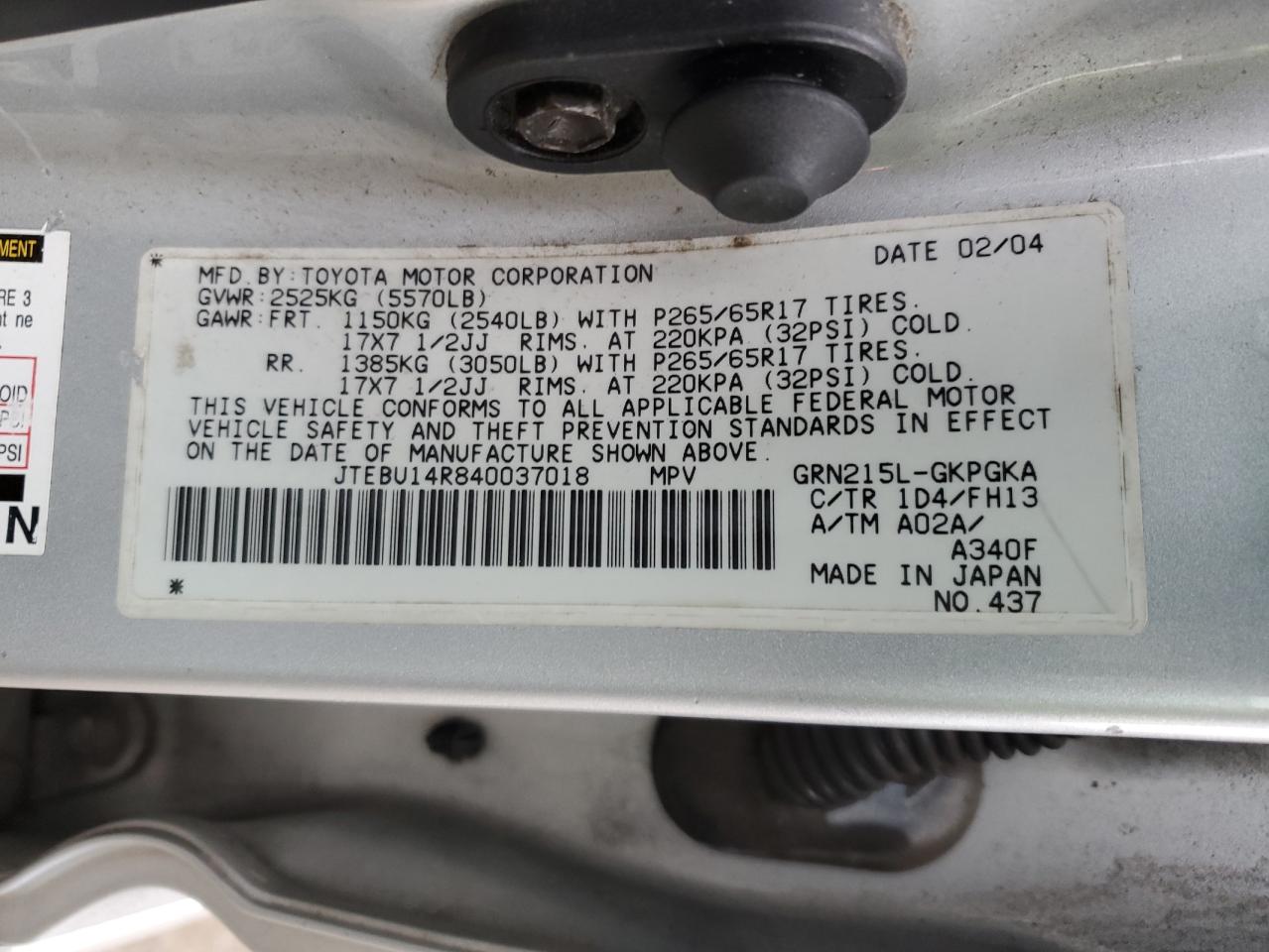 2004 Toyota 4Runner - Image 13