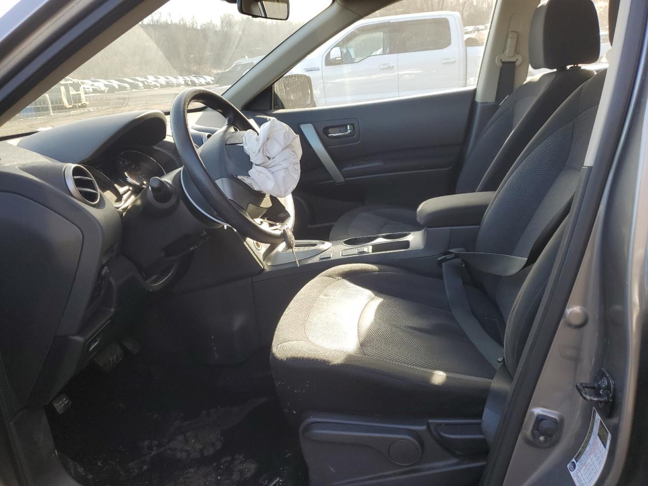 2013 Nissan Rogue - Image 7