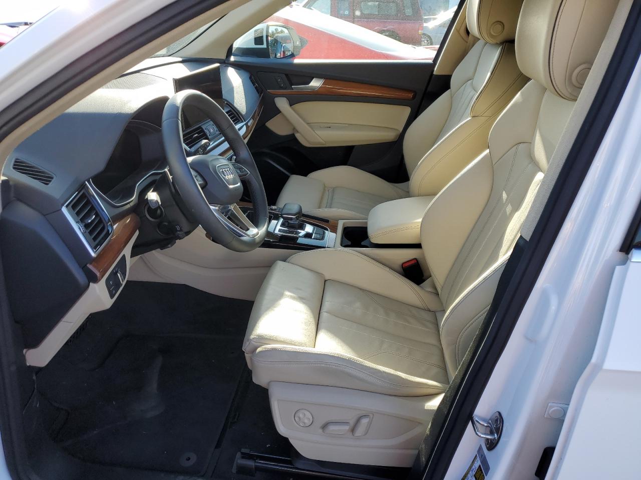 2024 Audi Q5 - Image 7