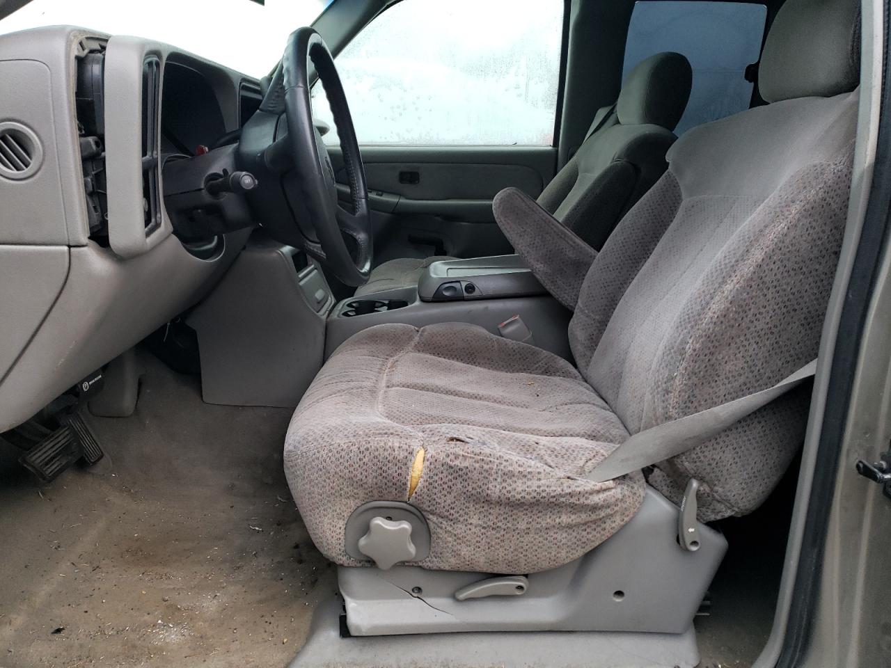 1999 Chevrolet Silverado - Image 7