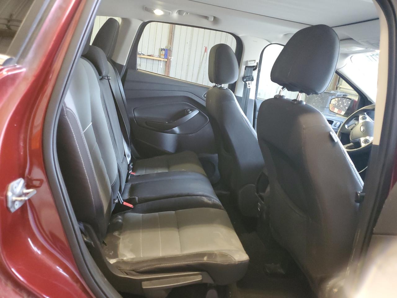 2015 Ford Escape - Image 11