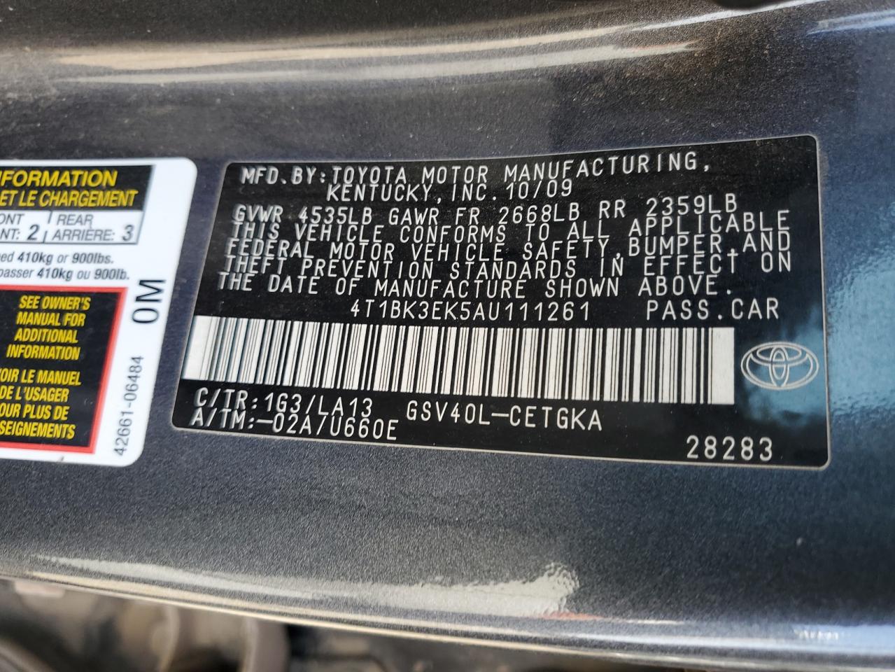 2010 Toyota Camry - Image 13