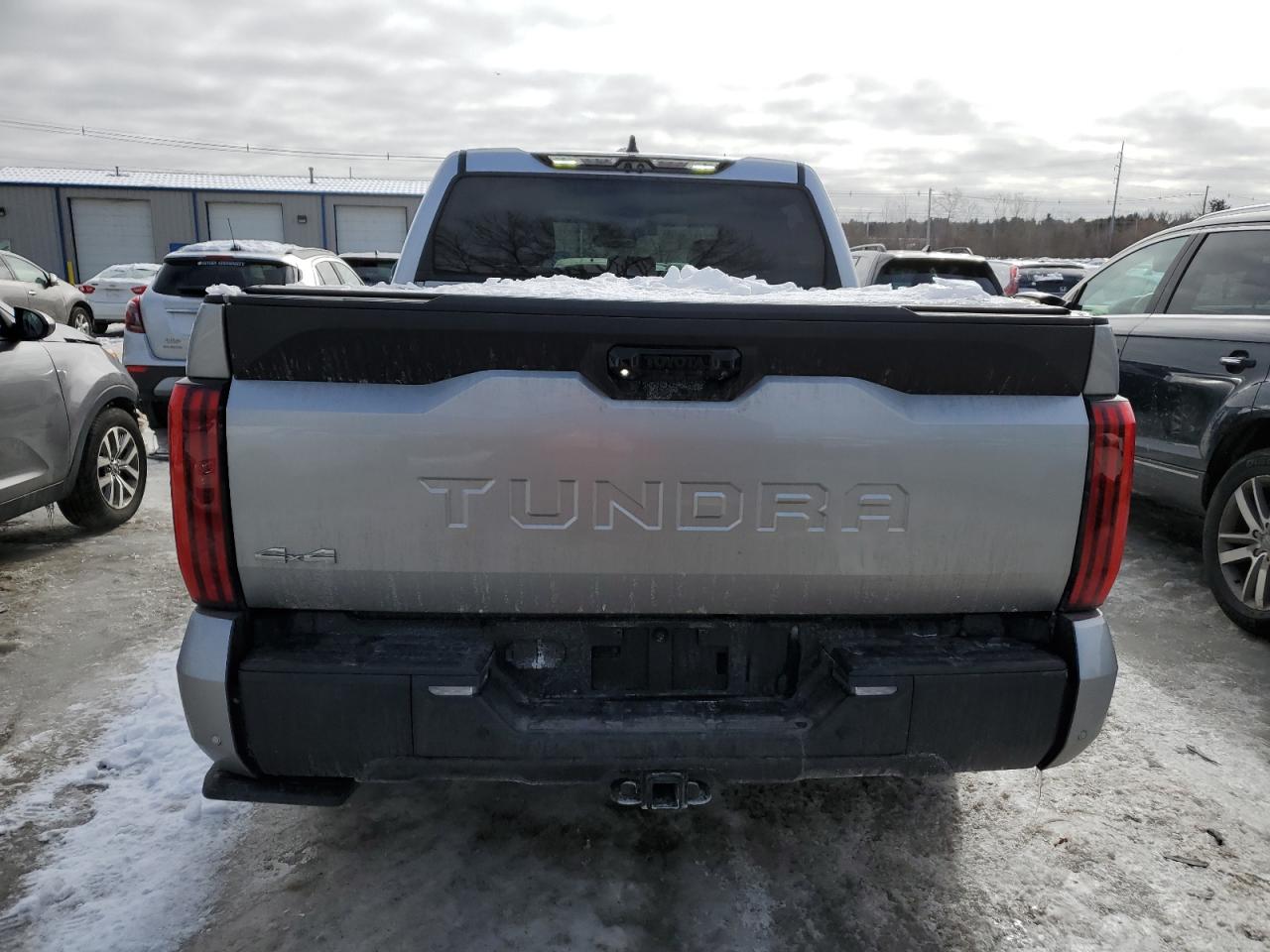 2022 Toyota Tundra - Image 6