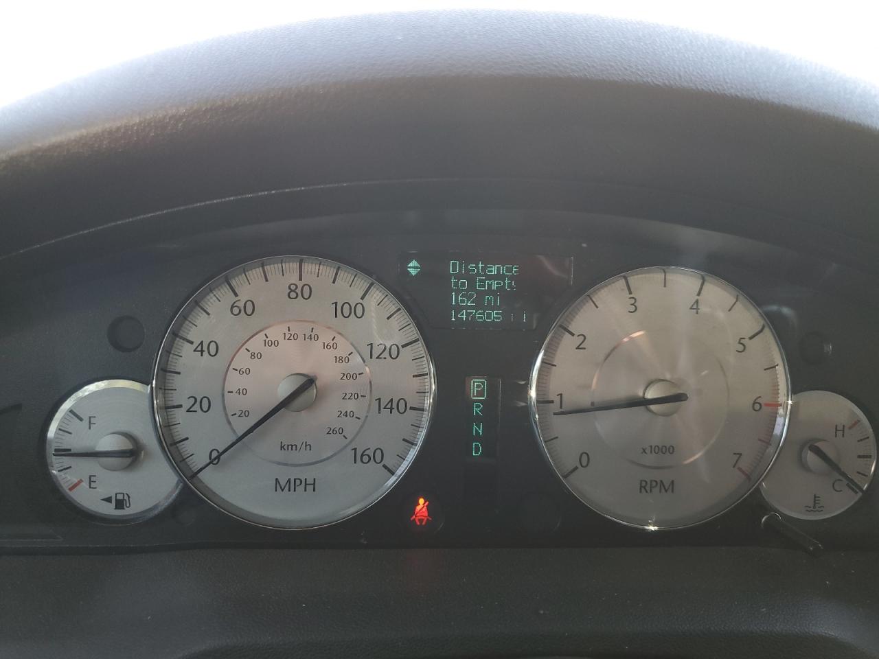 2009 Chrysler 300 - Image 9