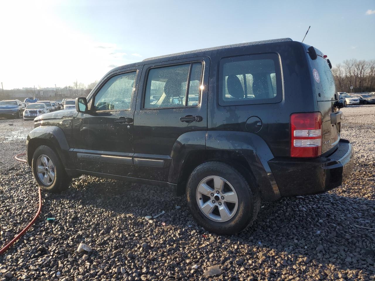 2011 Jeep Liberty (North America) - Image 2