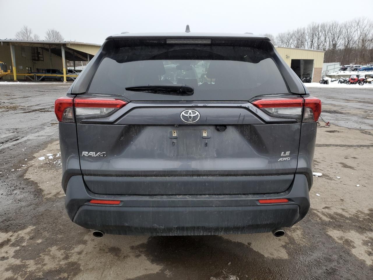 2019 Toyota RAV 4 - Image 6