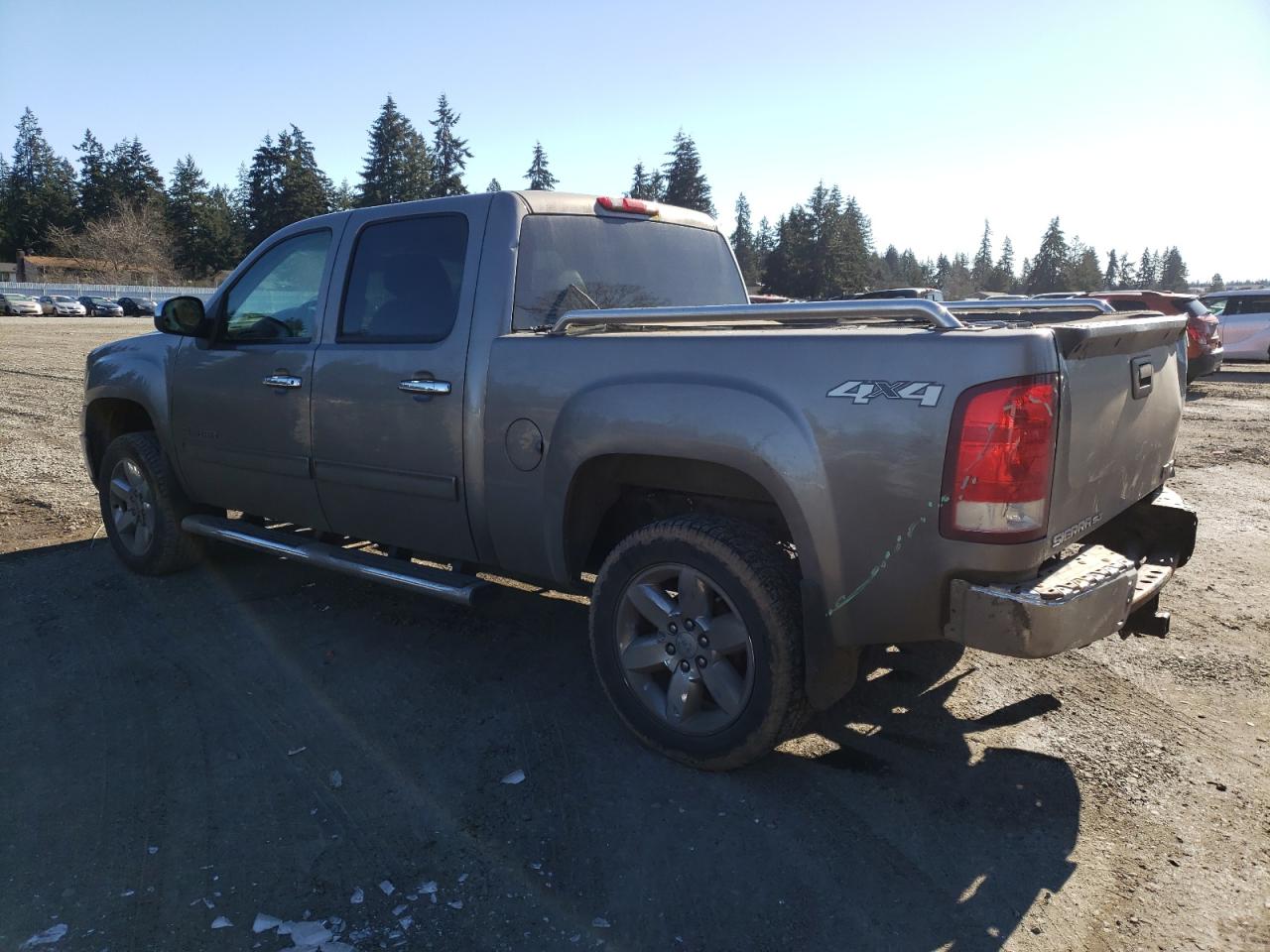 2012 GMC Sierra - Image 2