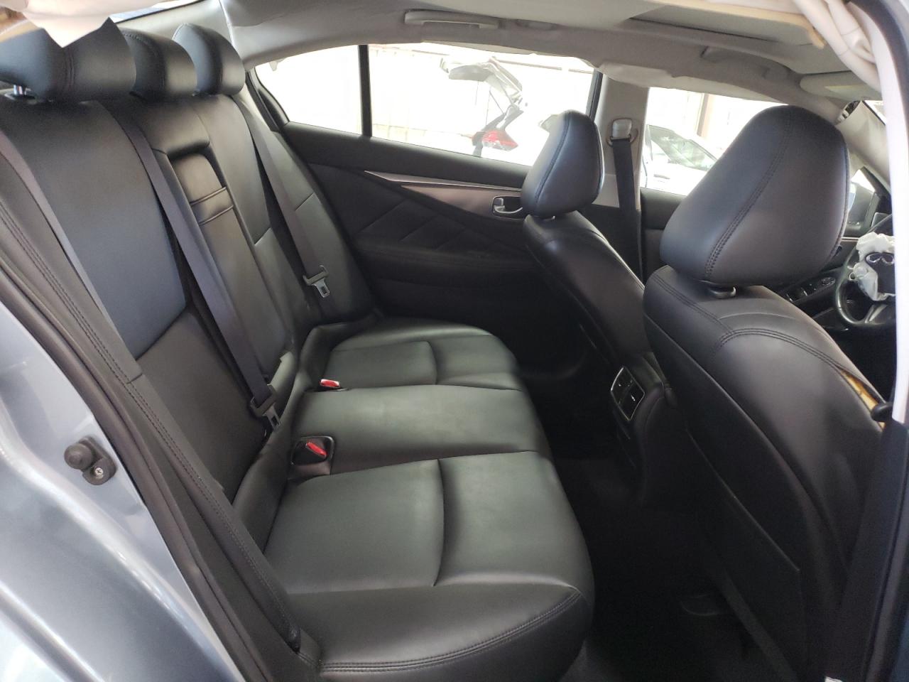 2017 Infiniti Q50 - Image 10