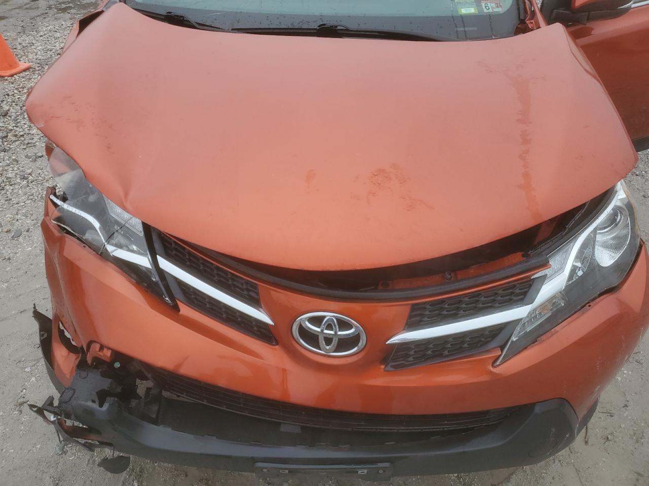 2015 Toyota RAV 4 - Image 12