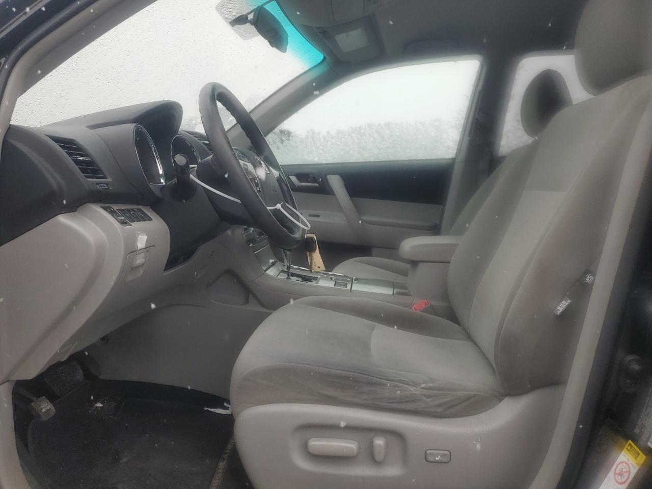 2012 Toyota Highlander - Image 7