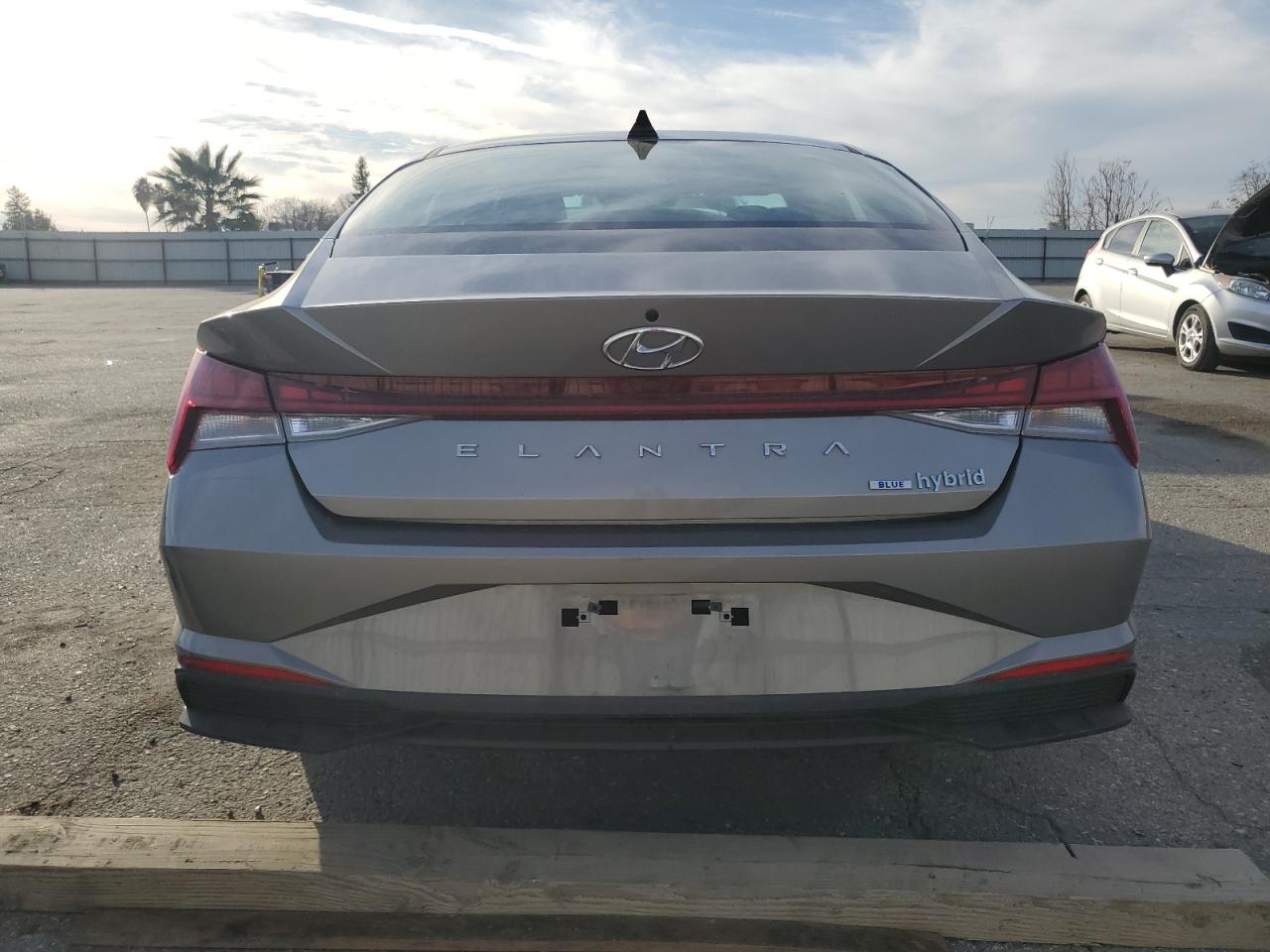2023 Hyundai Elantra - Image 6
