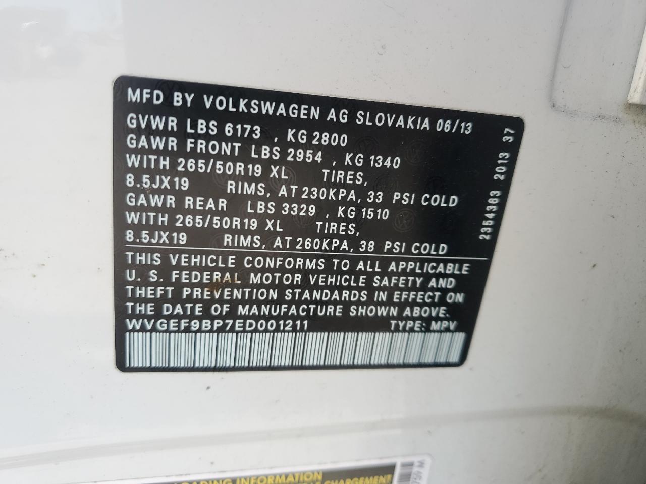 2014 Volkswagen Touareg - Image 14