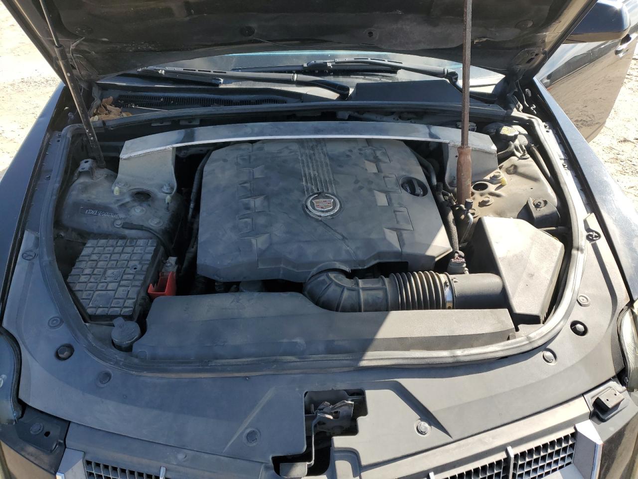 2010 Cadillac CTS - Image 13
