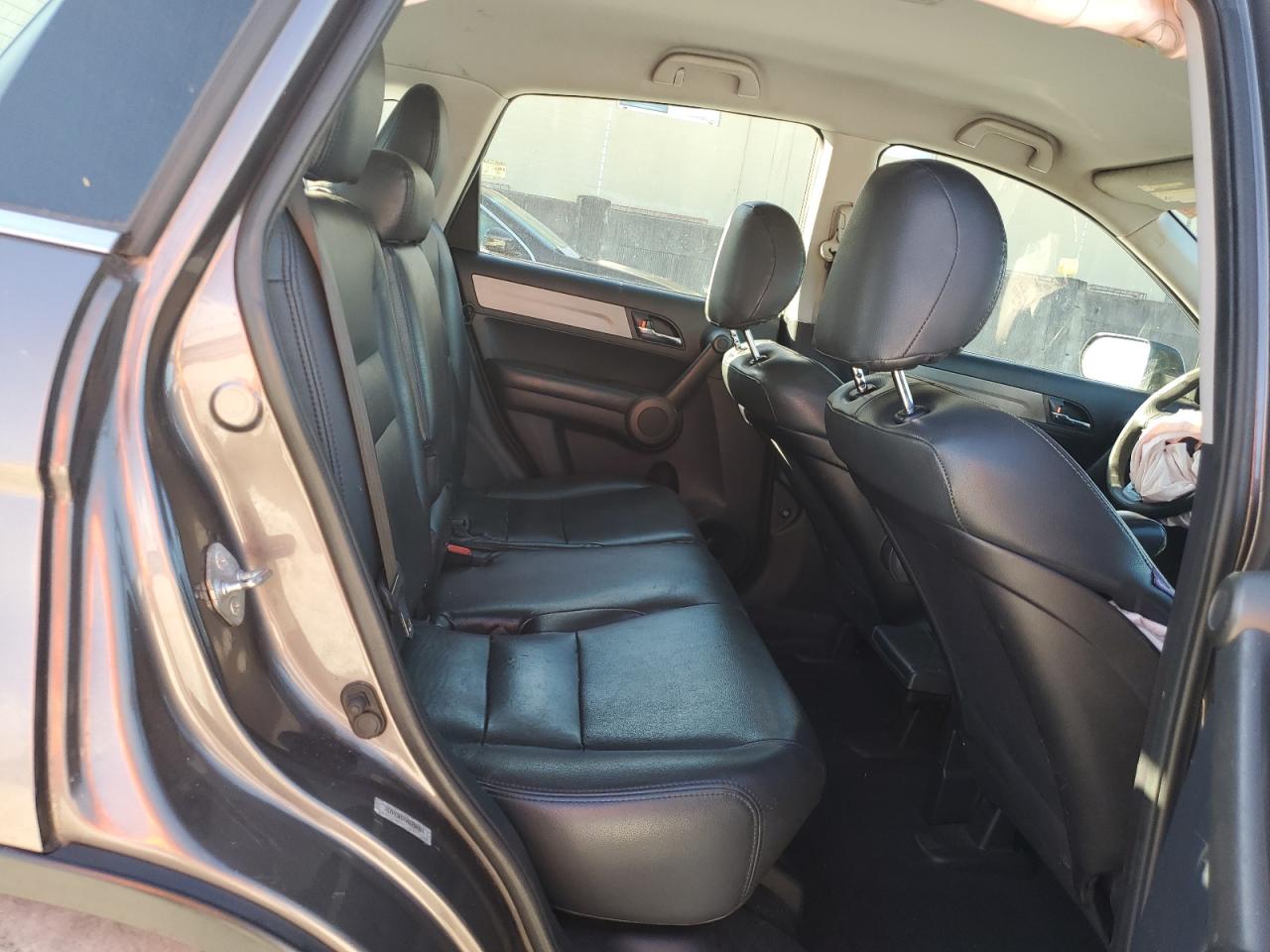 2010 Honda CR-V - Image 12