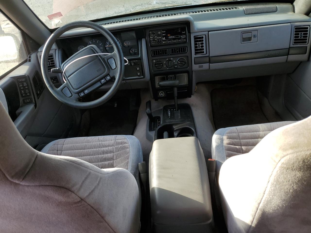 1994 Jeep Grand Cherokee - Image 8
