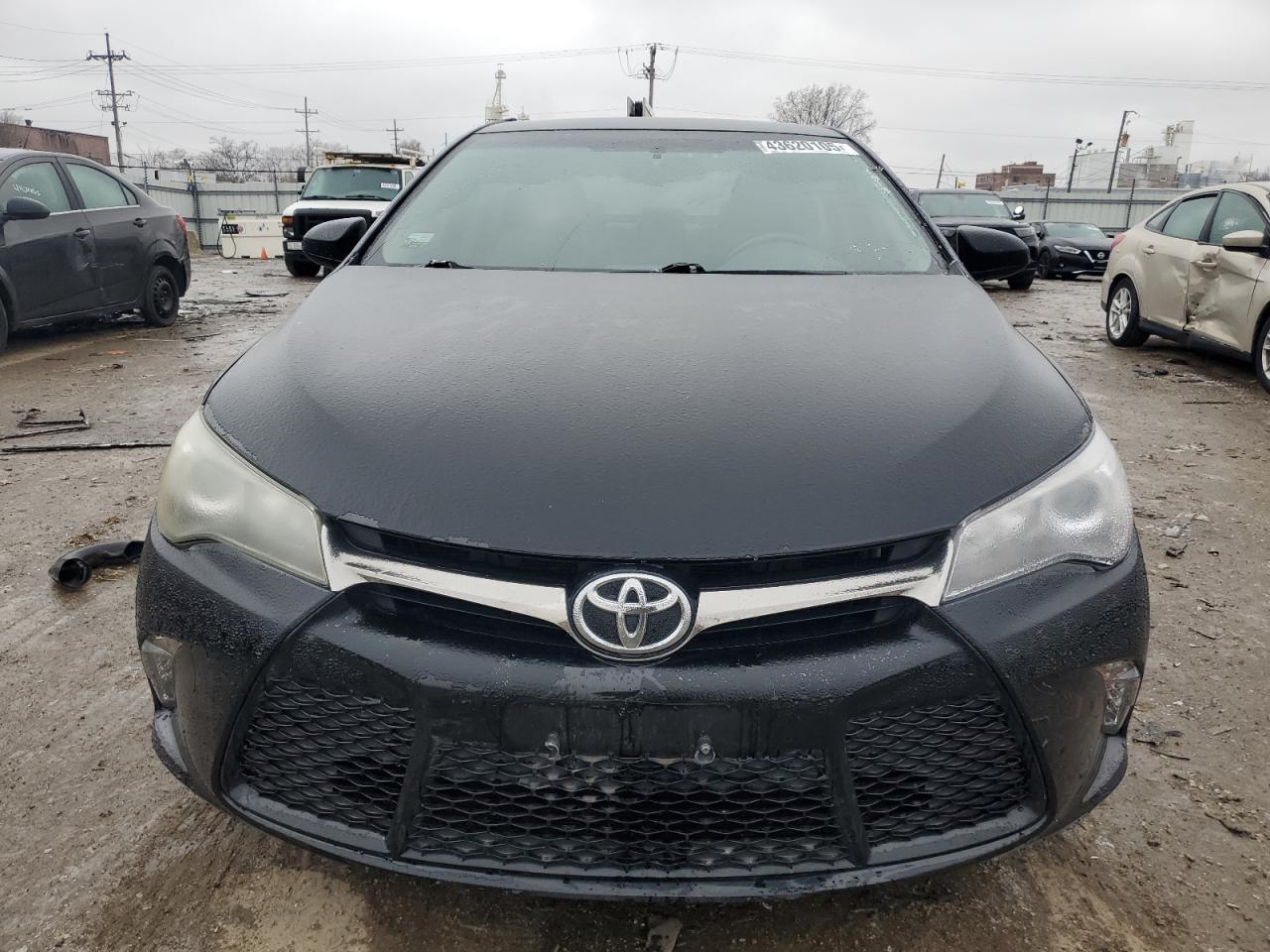 2015 Toyota Camry - Image 5