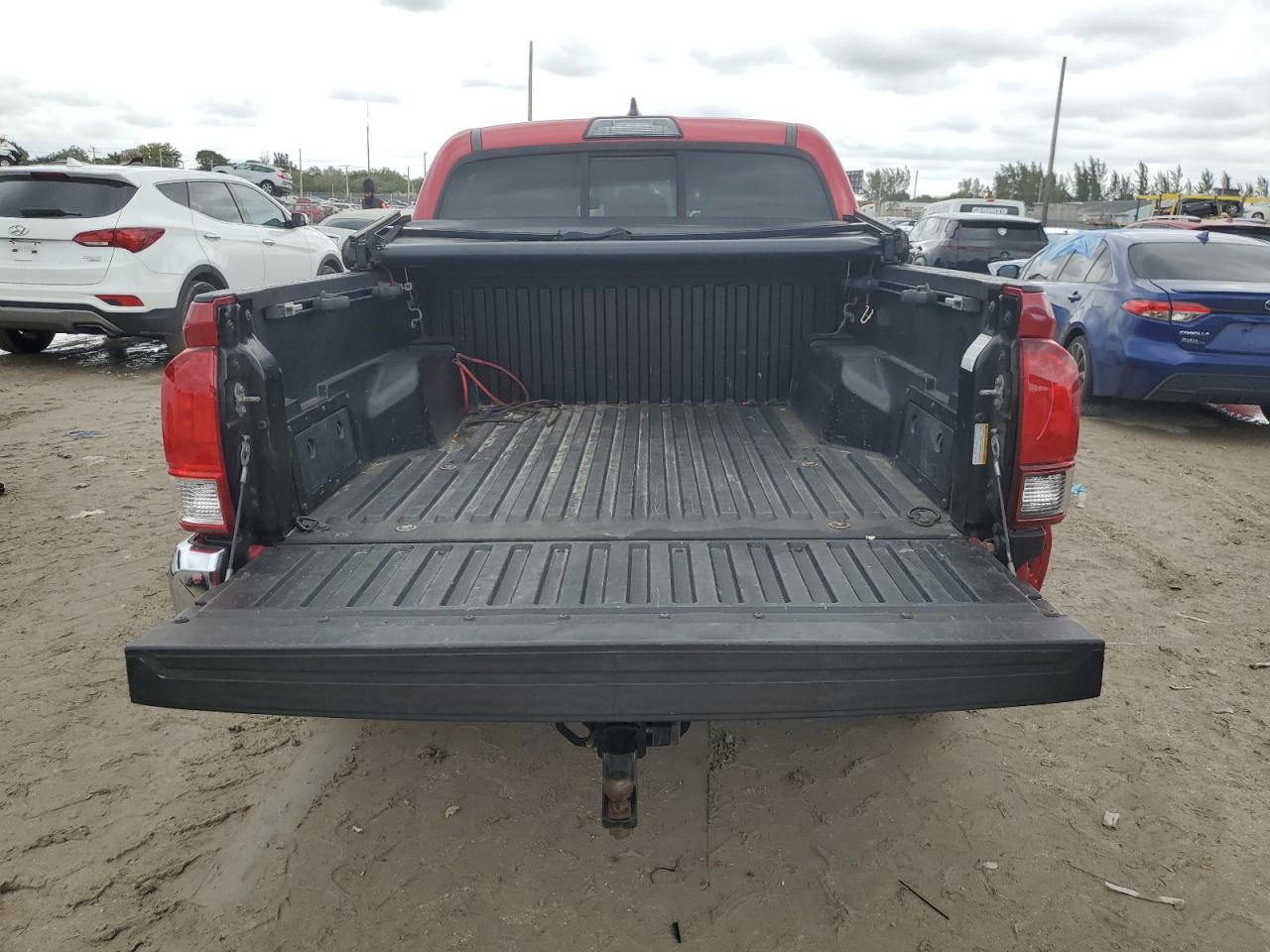 2016 Toyota Tacoma - Image 6