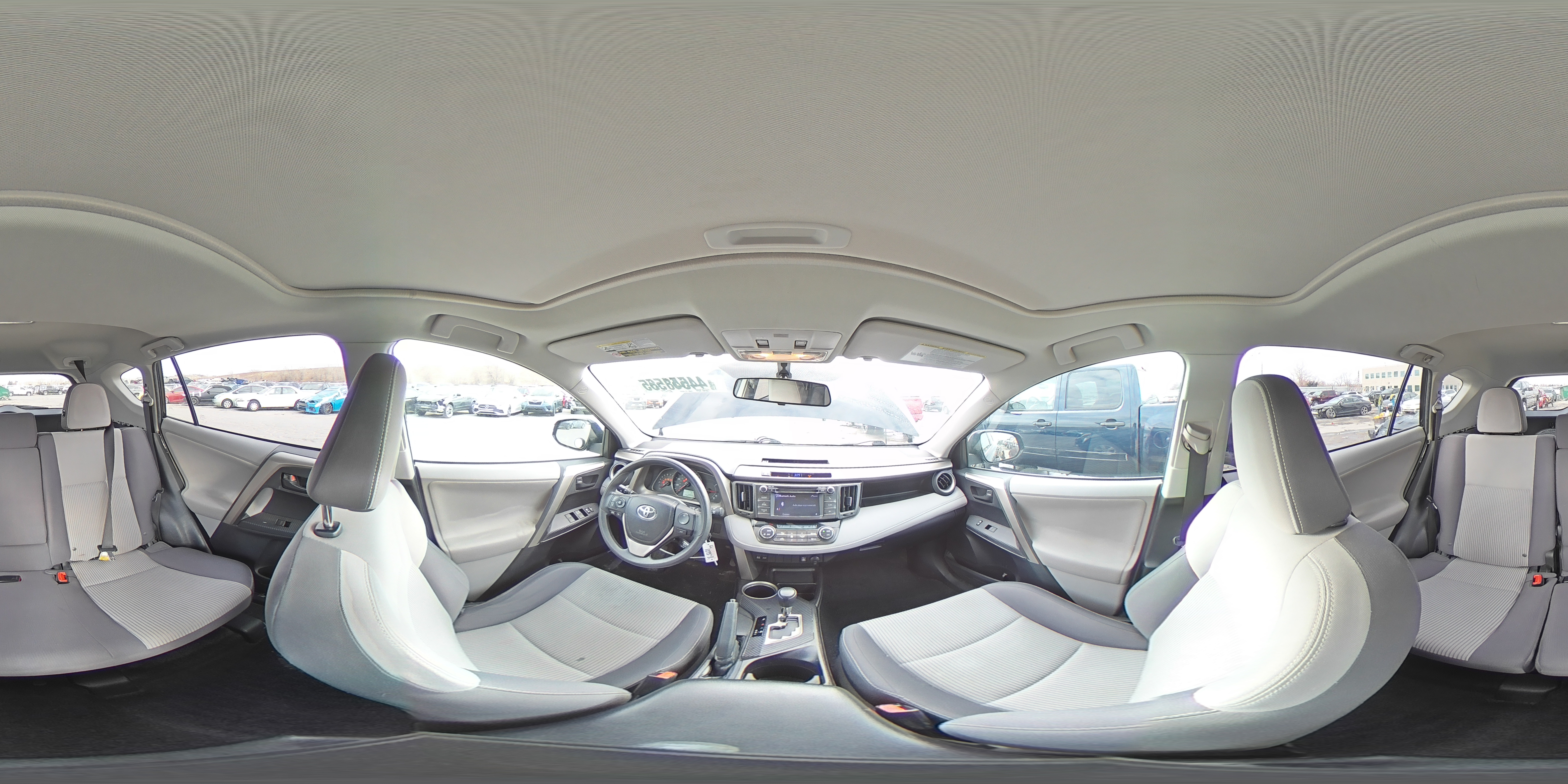 2013 Toyota RAV 4 - Image 15
