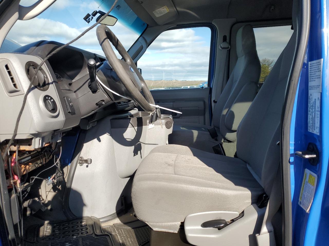 2014 Ford Econoline - Image 7