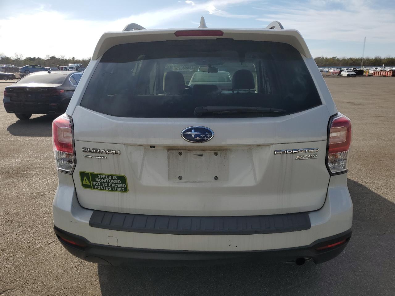 2017 Subaru Forester - Image 6