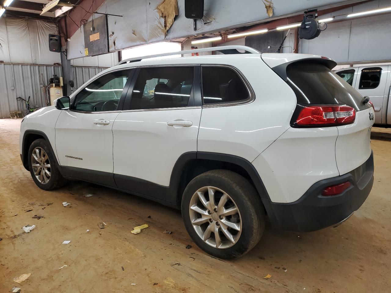 2014 Jeep Grand Cherokee - Image 2