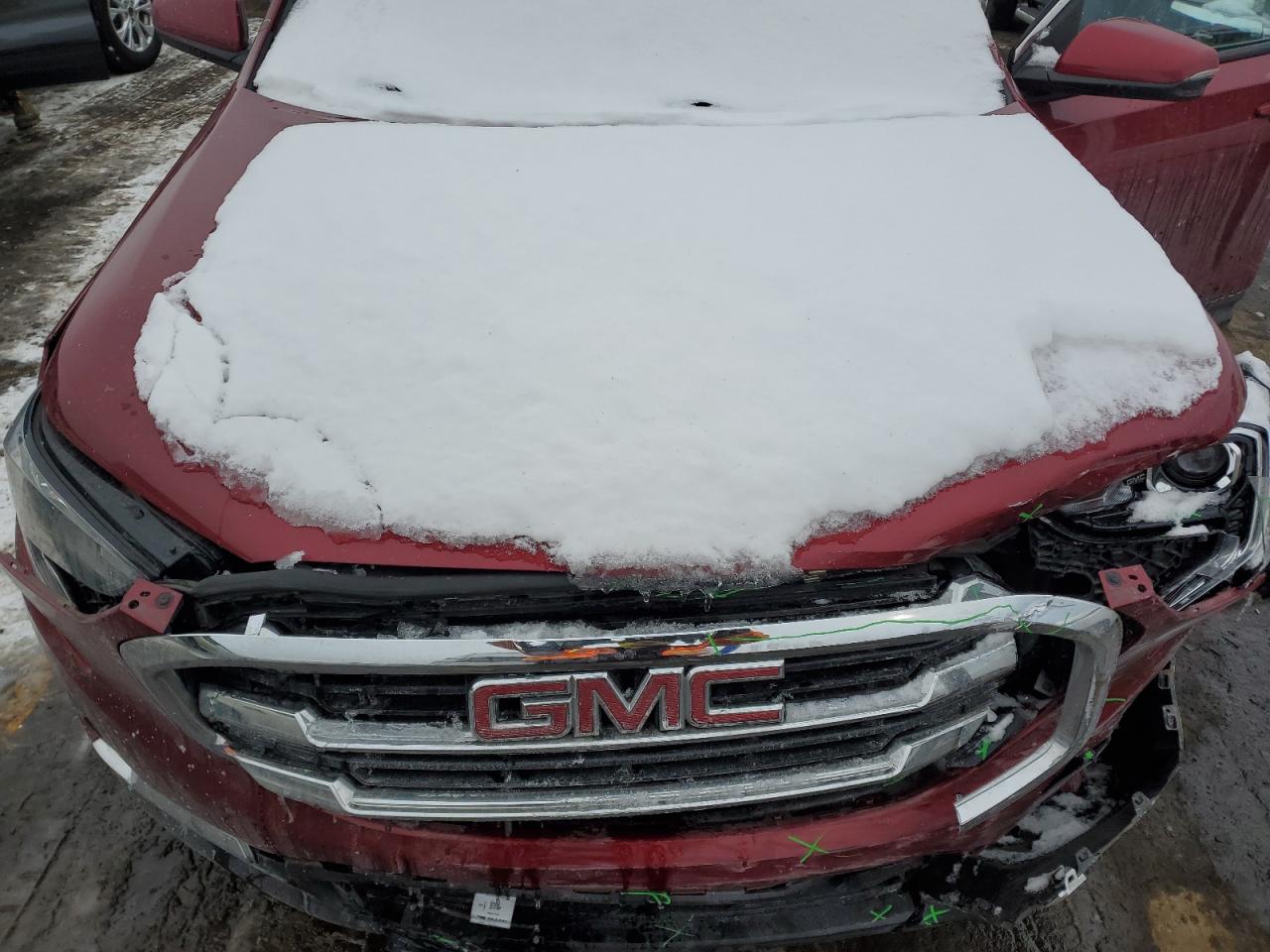 2020 GMC Terrain - Image 11