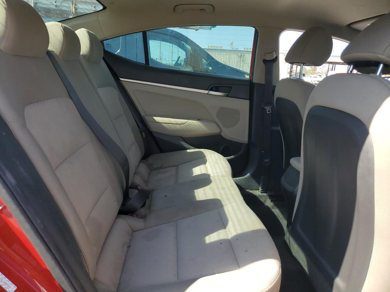 2020 Hyundai Elantra - Image 10