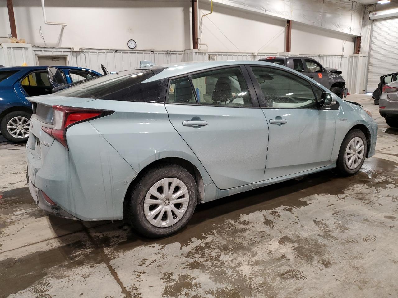 2020 Toyota Prius - Image 3