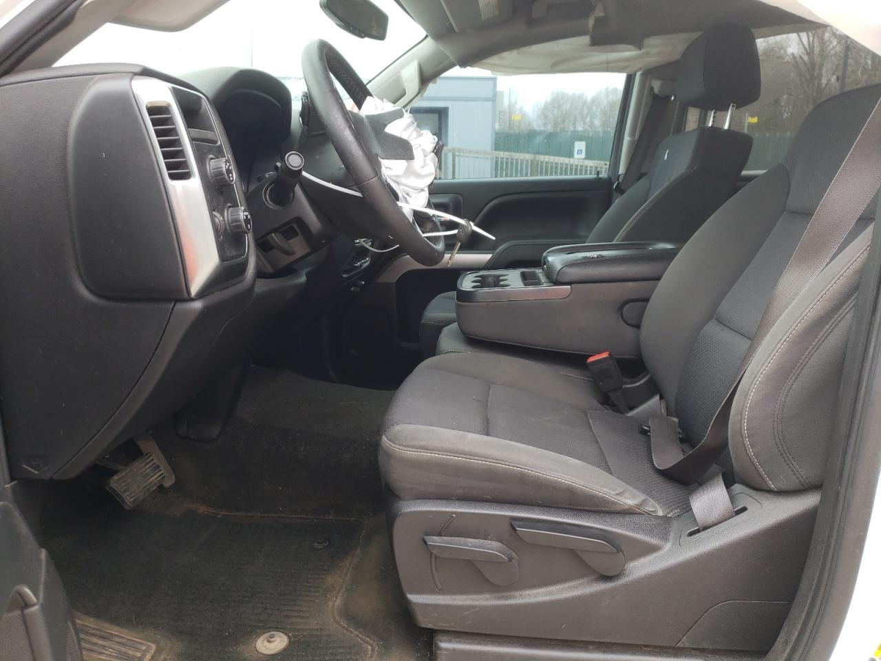 2015 Chevrolet Silverado - Image 7