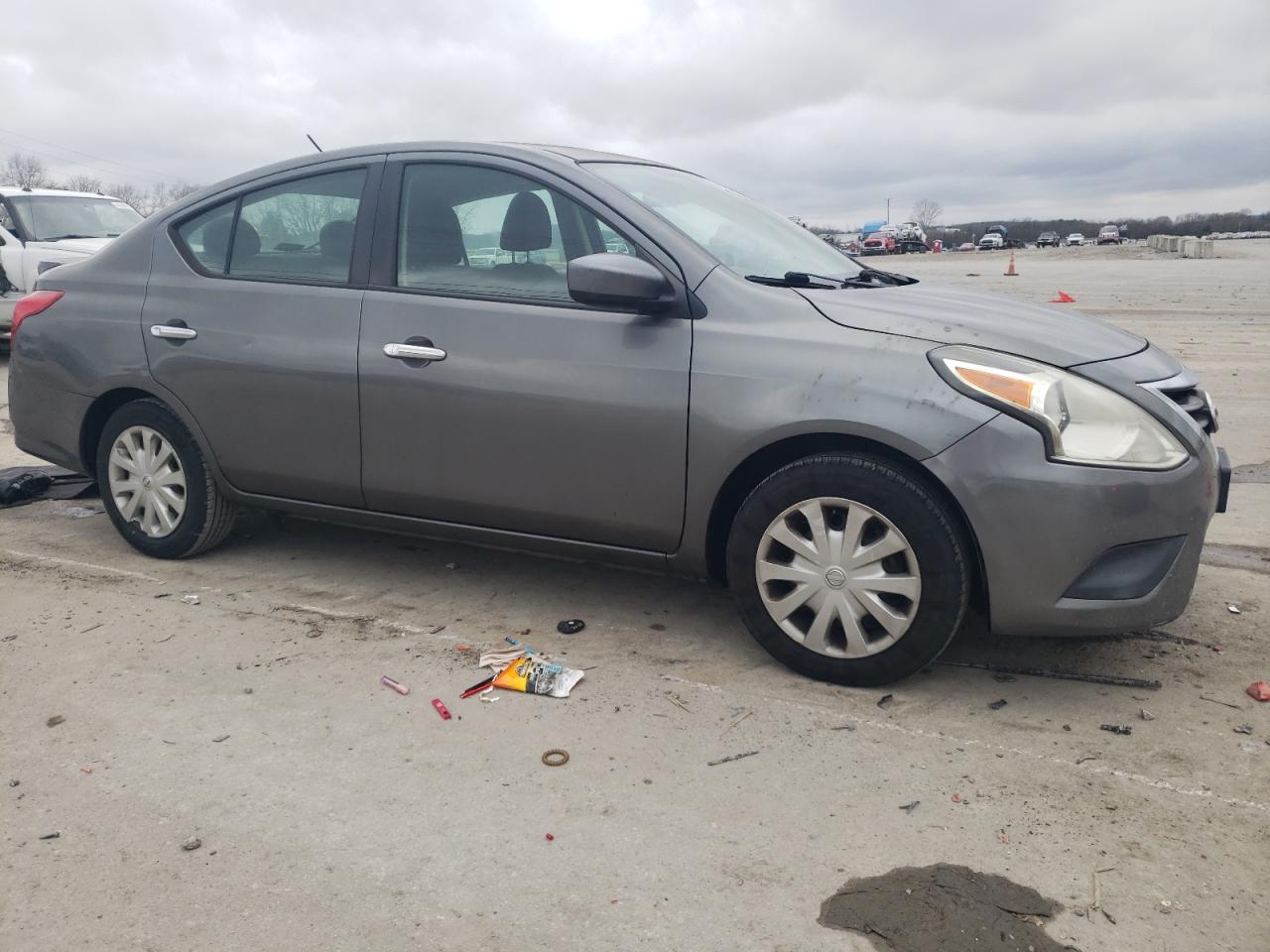 2016 Nissan Versa - Image 4