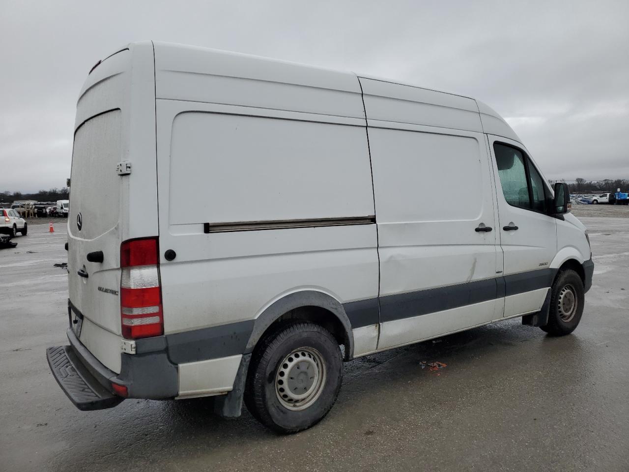 2016 Mercedes-Benz Sprinter - Image 3